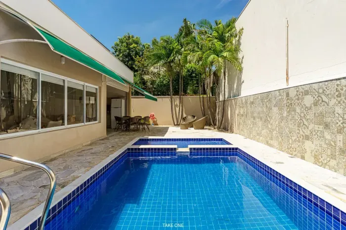 Casa térrea com 3 suítes e Piscina à venda - Condomínio Villaggio di Verona - Vinhedo - S