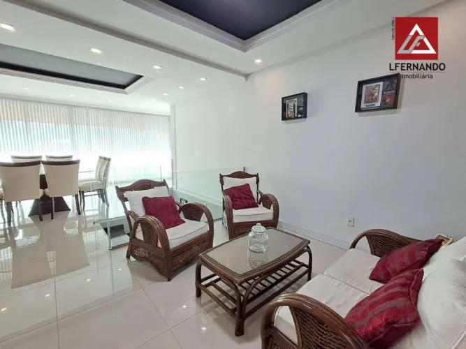 Oportunidade Exclusiva! Casa mobiliada de alto padrão no coração de Blumenau | 290 m² | Pr