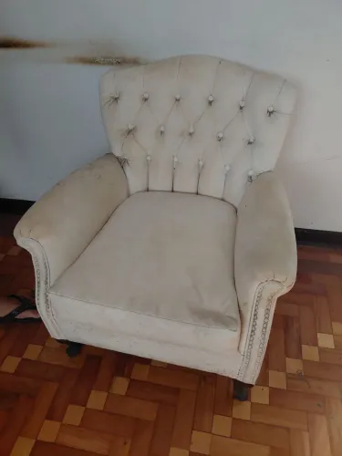 Vende-se itens para casa