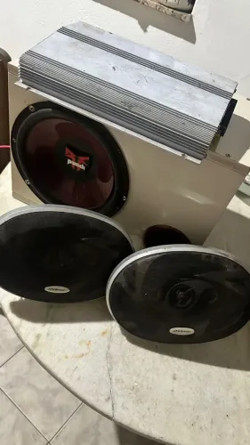 Som Automotivo Alto Falantes 6x9, caixa Dutada com sub de 10" RockfordFosgate e Potência