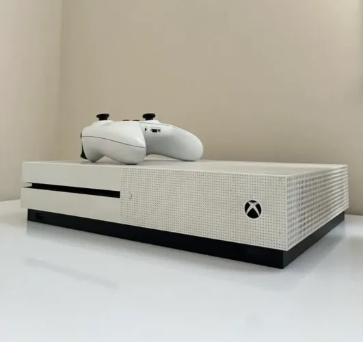 Vídeo game Xbox one s 1tb