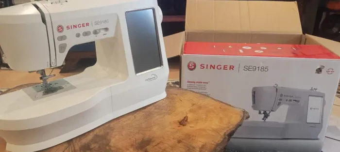 Maquina singer bordadeira e costura reta