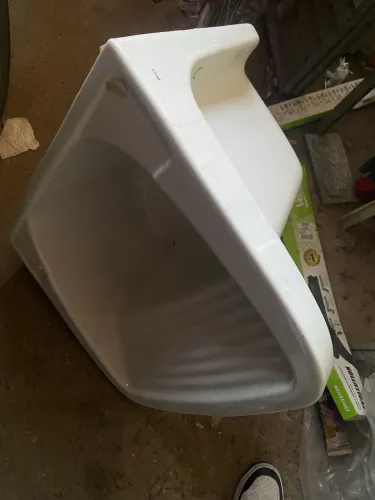 Tanque de cerâmica
