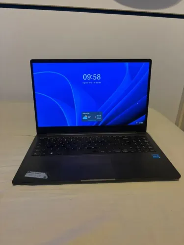 Notebook Samsung Book2