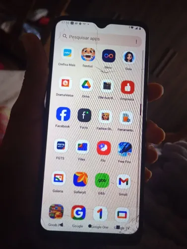 Moto e13