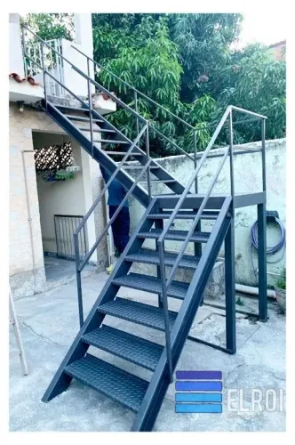 Fabricação de escada