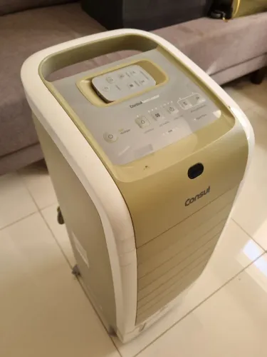 Climatizador de Ar Consul Frio Ventila Umidifica com Controle - C1F07ABANA