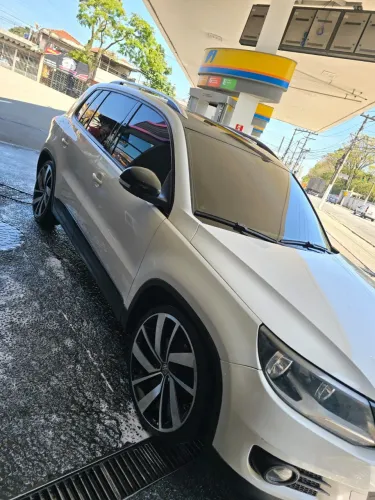 Volkswagen Tiguan 2.0 TSI 16V 200cv Tiptronic 5P 2014