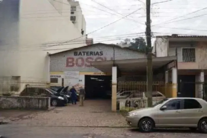 Vende-se terreno comercial bairro Auxiliadora