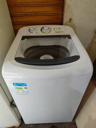 Máquina de Lavar Consul 12Kg Branca com Dosagem Econômica e Ciclo Edredom . novinha.