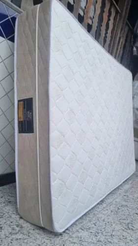 Colchão Queen, Sem uso Aceito cartão e Entrego!