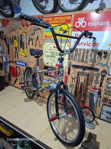 Bicicleta bmx aro 20