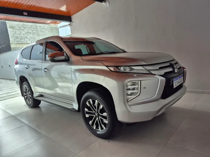 Mitsubishi Pajero Sport HPE 2.4 4X4 Diesel Aut. 2024