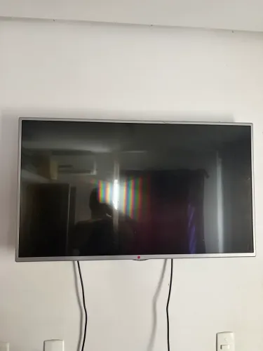 Televisão 42 polegadas
