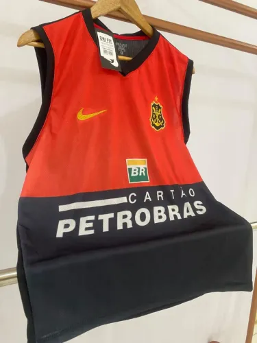 kit flamengo ( regata + boné)