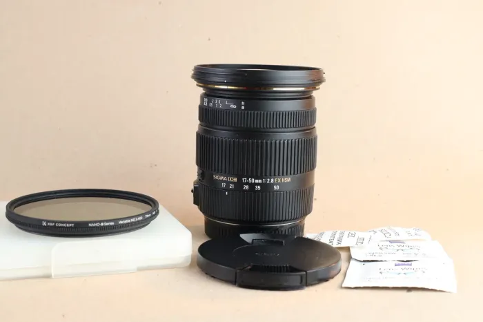 Sigma 17-50mm DC EX HSM OS Canon