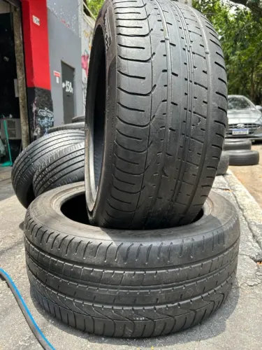 Pneus 255/45/19 Pirelli pzero por 250$ cada meia vida original