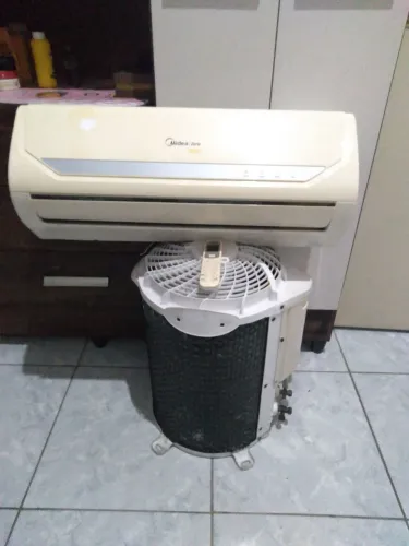 Ar condicionado midea (9000)btus