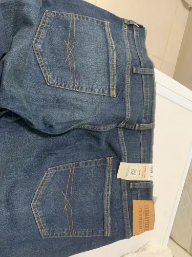 Calça jeans de marca