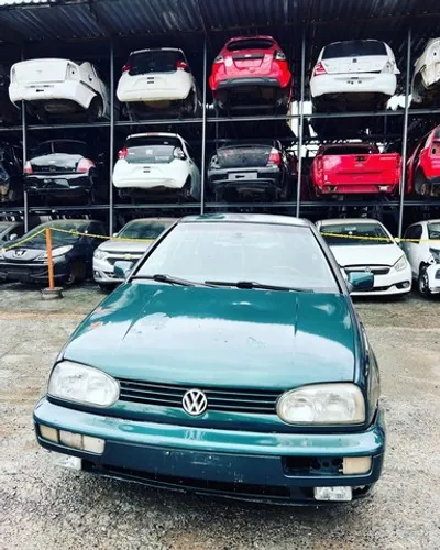 Sucata Golf 95 1.8  para peças  