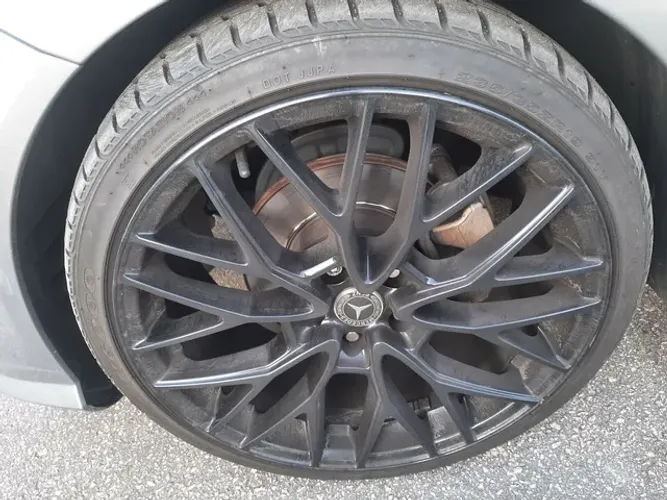 Roda aro 19 Bar Arion Preta Mercedes com Pneu 235 35 19 Nexen 5x112 jogo