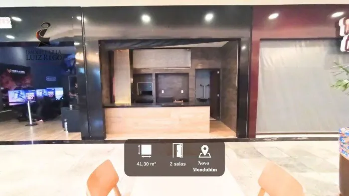 Loja projetada e mobiliada no Shopping Solares com 41,30 m²