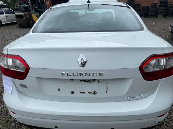 tampa porta malas renault fluence 2013 2014*sem acessorios
