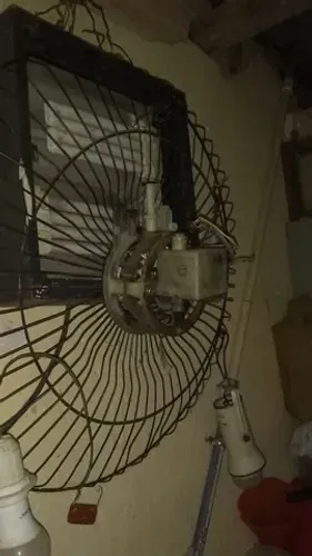  Ventiladores furacão diversos(leia o anúncio)