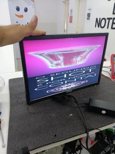 Monitor 19 polegadas com hdmi sem pezinho 