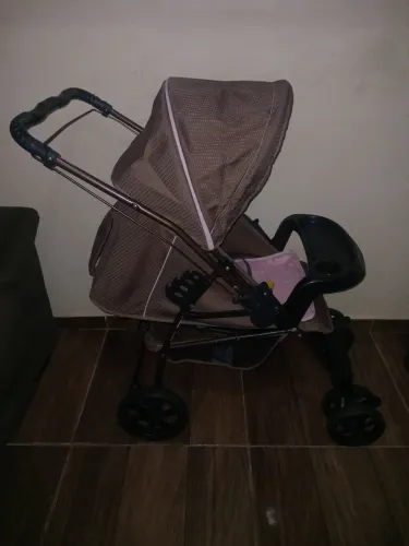Carrinho de bebê galzerano ótimo estado entrego apenas em itapetininga-sp entrega gratuita