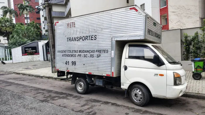 Carretos mudanças fretes viagens na mesma hora melhor preço