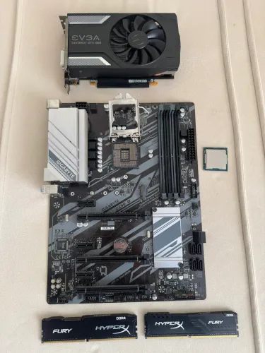 i5-9600k + GTX 1060 6gb + Placa Mãe Gigabyte + Memória 