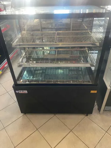 NZ. Vitrine REFRIGERADA confeitaria 1m ar forçado iluminação de led Frilux