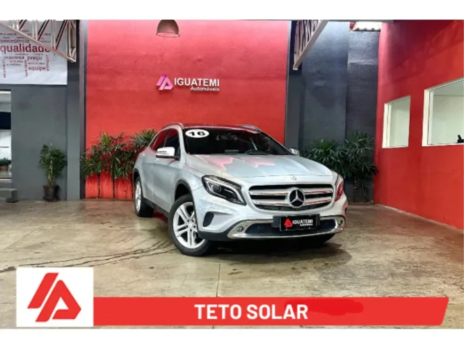 Mercedes-Benz GLA 200 Adv. 1.6/1.6 TB 16V Flex Aut. 2016