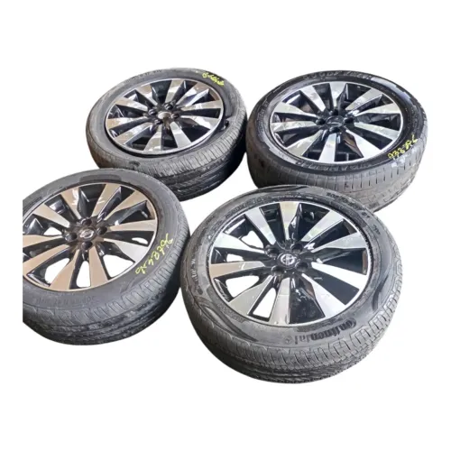 Jogo Rodas Nissan Kicks 1.6 2017 A 2019 205/55 R17 Detalhe