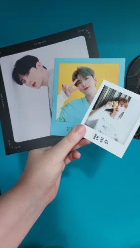 Polaroids + Post Card Kihyun Monsta X 