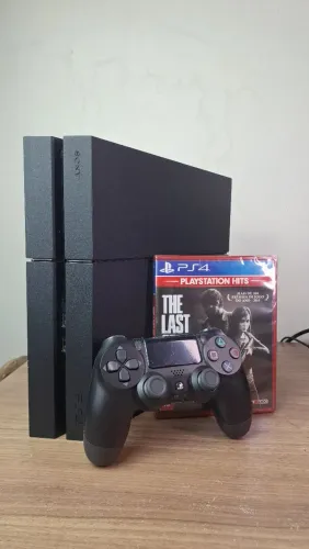  Vídeo game PS4 + jogo e controle + brinde 