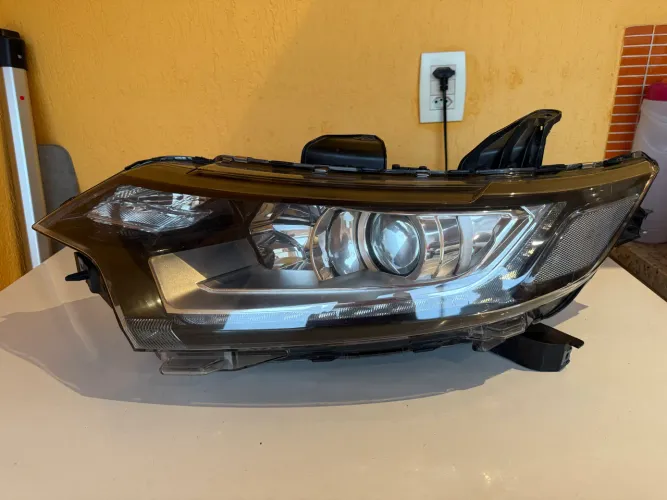 Farol esquerdo outlander 2016 2017 2018 2019