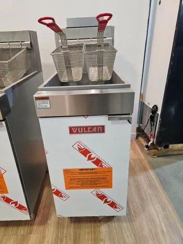 Fritadeira Industrial Vulcan LG300 pronta entrega
