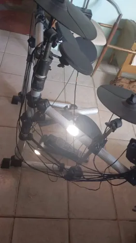 Bateria Elétrica/Eletrônica