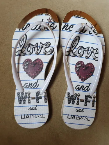 Chinelo 33 34