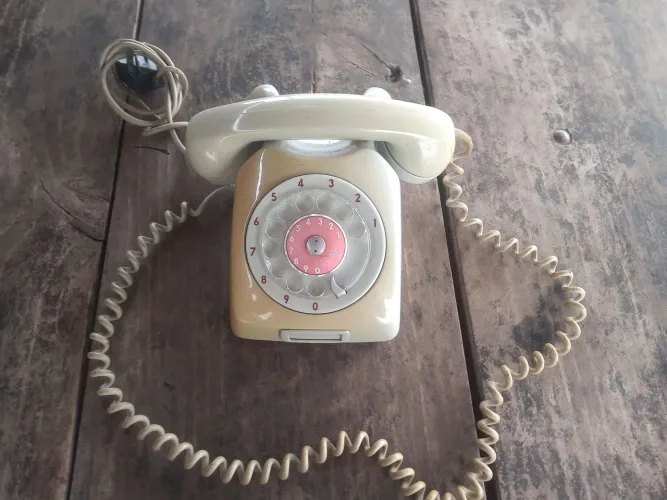 Telefone antigo coleção 
