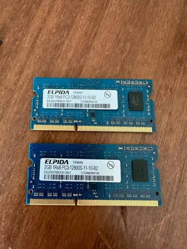 4Gb, 2x Memórias RAM Elpida 2Gb cada DDR3, 1.600MHz