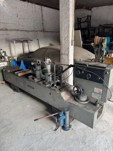 Mandrilhadora de Mancais Heringer ATH 2000