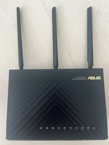 Modem Asus AC1900 Dual Band