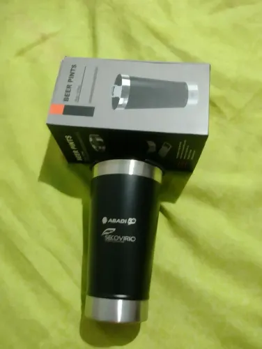 Copo térmico na cor preta 
