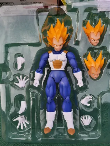 Figura de ação, Vegeta PCE da série Dragon Ball Z, Bandai da linha SHFiguarts. conservado 