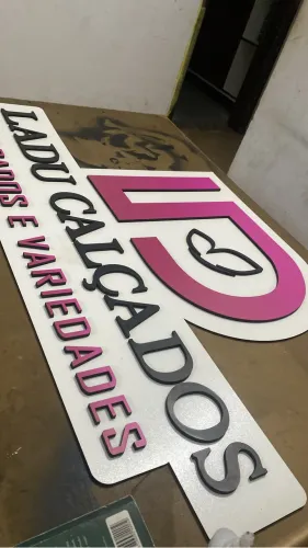 Letras personalizadas com Sobreposição em Mdf 