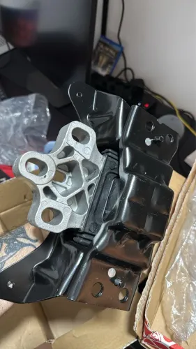 Coxim Esquerdo do Motor Febi Bilsten Original Novo - Golf GTI EA888 Gen3
