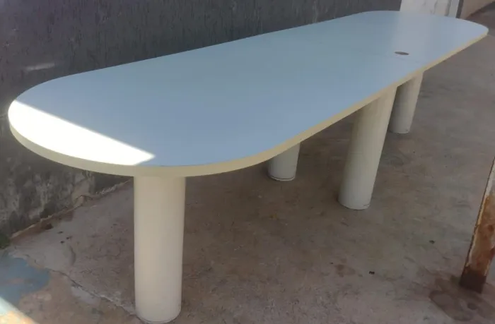 Mesa de reunião